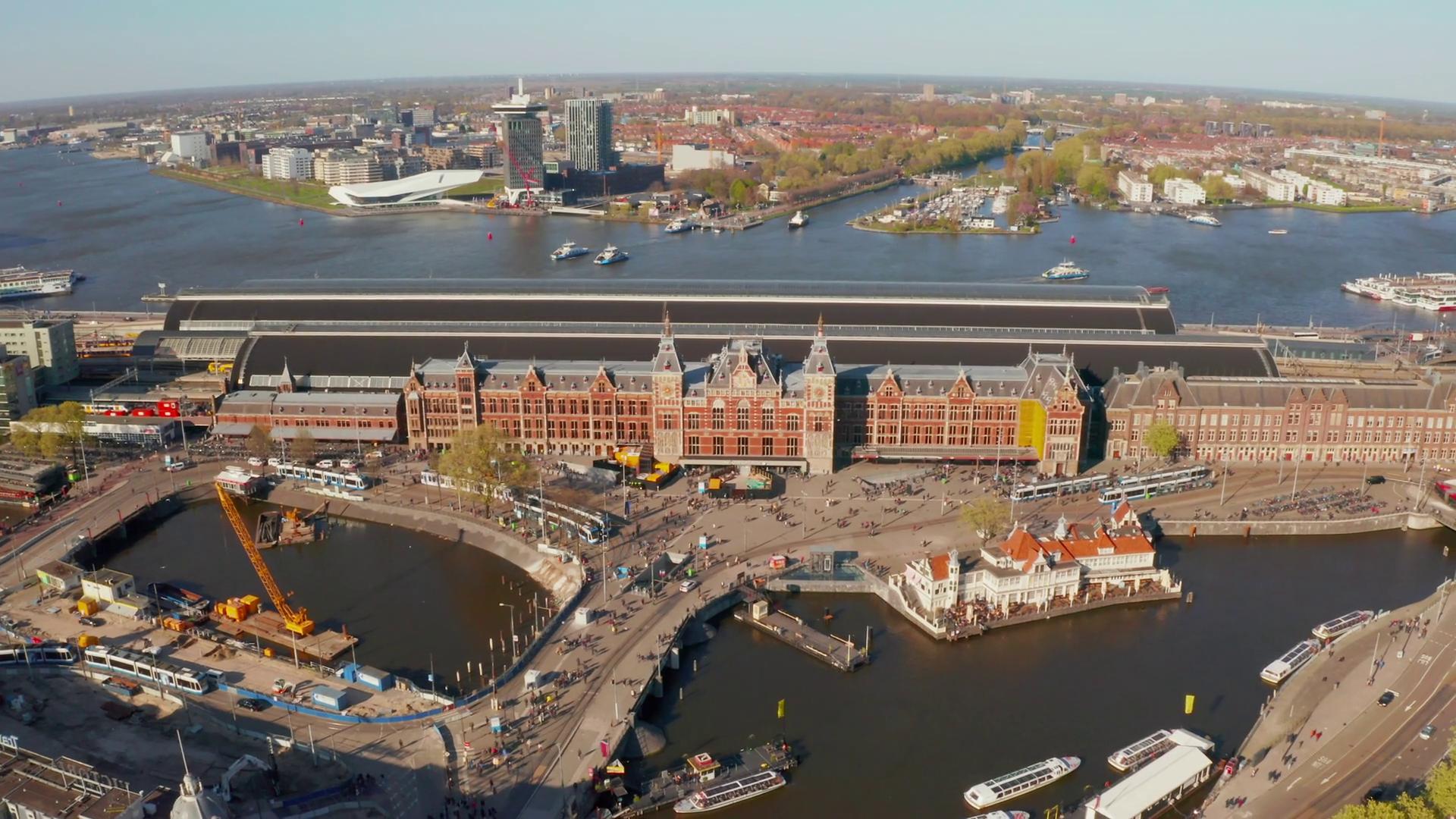 Amsterdam Central Station airport transfer service