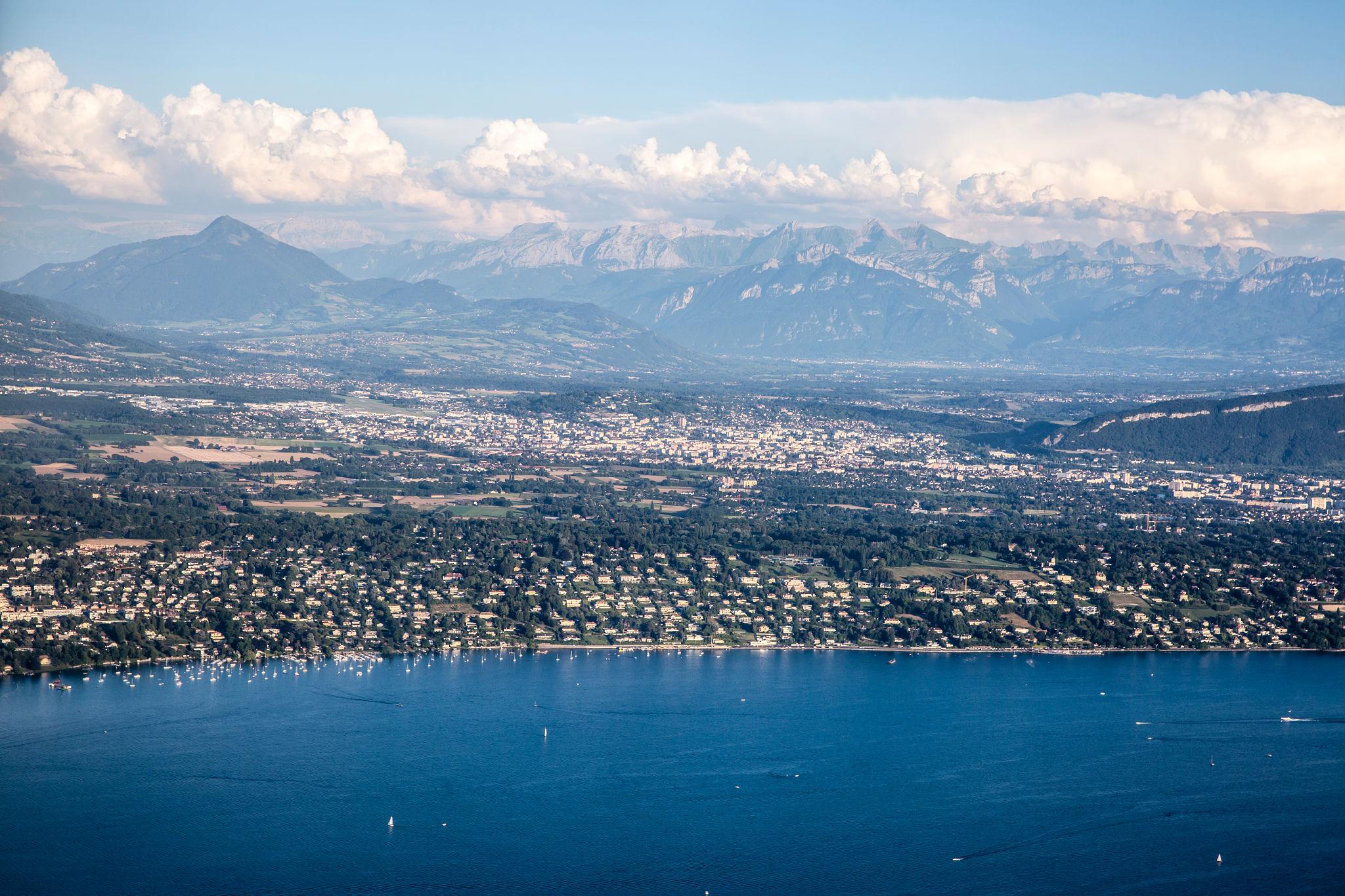 Private airport transfer from Geneva to surrounding areas