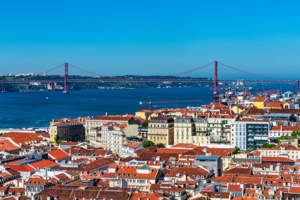 Lisbon airport transfer service in Lisbon city center