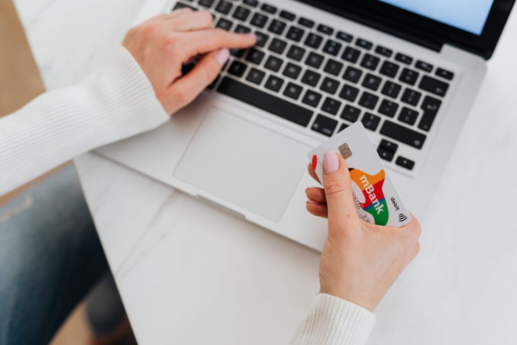 Airport transfer booking and payment
